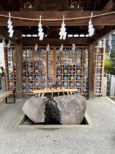 御嶽神社茅萱宮の手水舎