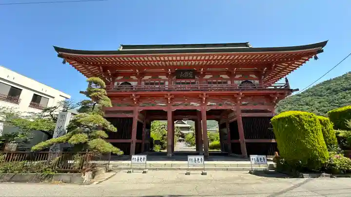 甲斐善光寺(山梨県)