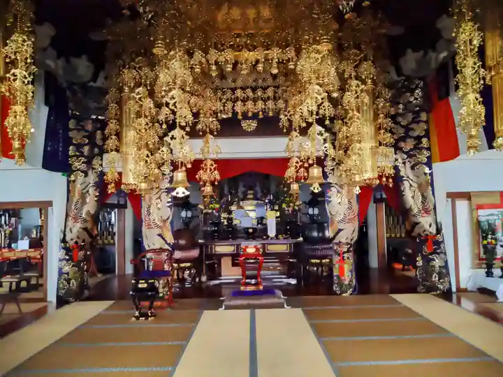 大休寺の本殿・本堂