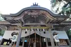 伊和神社の本殿