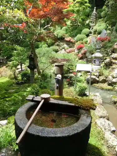 柳谷観音　楊谷寺の手水舎