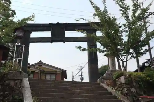 金峯山寺の鳥居