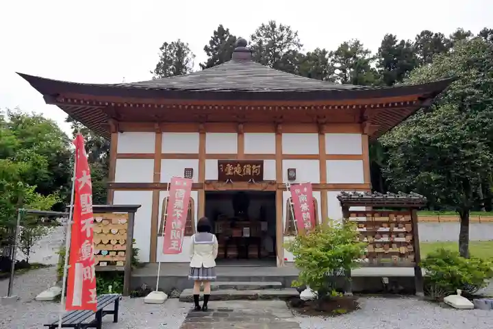 大聖護国寺の本殿・本堂