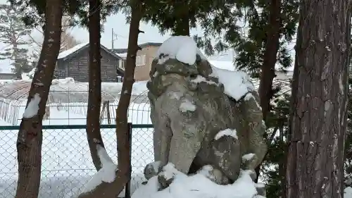 上磯八幡宮の{uncategorized: "未分類", other: "その他", undefined: "問題あり", building: "その他建物", grave: "お墓", sacred_gate: "鳥居", guardian: "狛犬", statue: "像", buddha: "仏像", history: "歴史", nature: "自然", garden: "庭園", animal: "動物", pagoda: "塔", temizu: "手水舎", mountain_gate: "山門・神門", sanctuary: "本殿・本堂", subordinate: "末社・摂社", art: "芸術", scenery: "景色", jizo: "地蔵", ema: "絵馬", goshuin: "御朱印", omikuji: "おみくじ", items: "授与品その他", amulet: "お守り", goshuincho: "御朱印帳", eats: "食事", festival: "お祭り", votive_dance: "神楽", shichigosan: "七五三参", wedding: "結婚式", experience: "体験その他", initially: "初詣", around: "周辺", anti_infection: "感染症対策"}