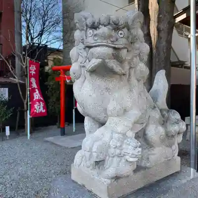 二宮神社の狛犬