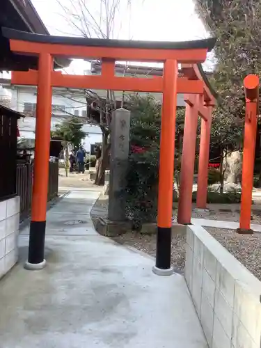 三輪神社の鳥居