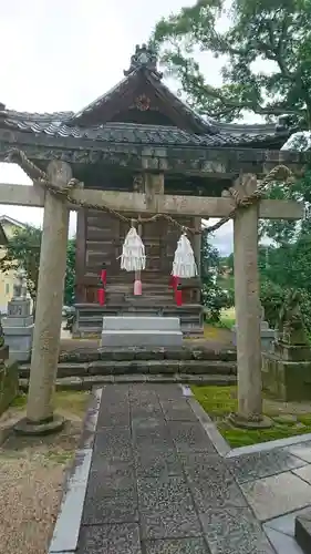 女代神社の末社・摂社
