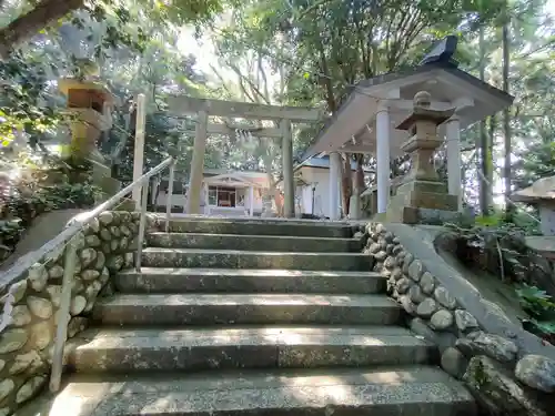 宇氣比神社の鳥居