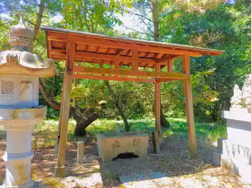 神明社（神明津砂原）の手水