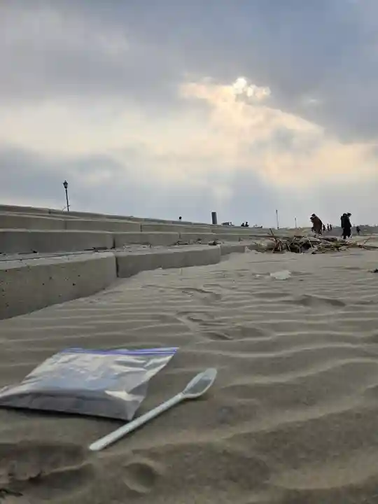 稲佐の浜 弁天島(島根県)