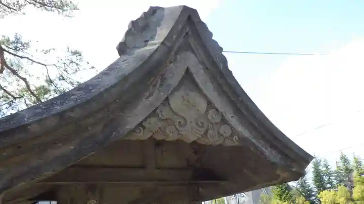 麓山弁財天の本殿・本堂