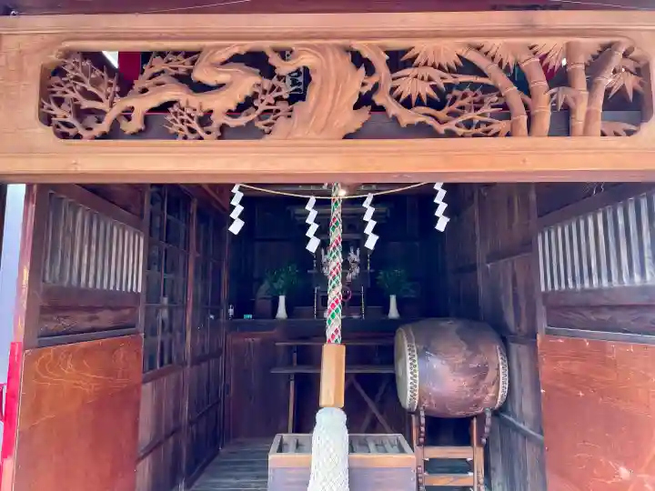 和田森稲荷神社の{uncategorized: "未分類", other: "その他", undefined: "問題あり", building: "その他建物", grave: "お墓", sacred_gate: "鳥居", guardian: "狛犬", statue: "像", buddha: "仏像", history: "歴史", nature: "自然", garden: "庭園", animal: "動物", pagoda: "塔", temizu: "手水舎", mountain_gate: "山門・神門", sanctuary: "本殿・本堂", subordinate: "末社・摂社", art: "芸術", scenery: "景色", jizo: "地蔵", ema: "絵馬", goshuin: "御朱印", omikuji: "おみくじ", items: "授与品その他", amulet: "お守り", goshuincho: "御朱印帳", eats: "食事", festival: "お祭り", votive_dance: "神楽", shichigosan: "七五三参", wedding: "結婚式", experience: "体験その他", initially: "初詣", around: "周辺", anti_infection: "感染症対策"}