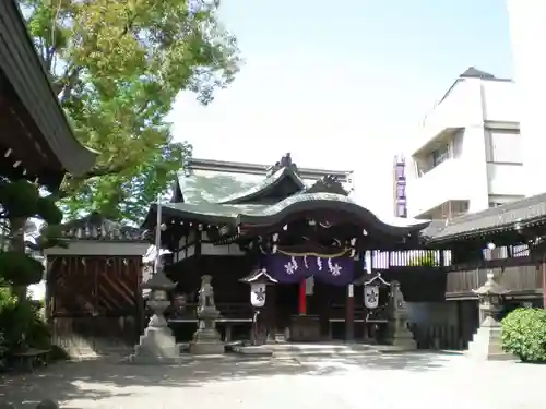 比賣許曾神社の本殿