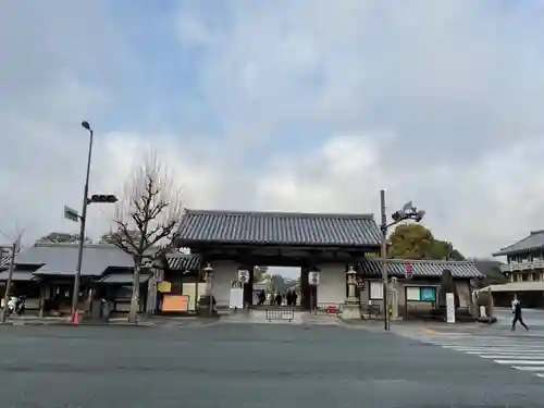 東寺（教王護国寺）の山門・神門