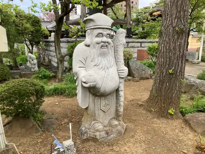 観蔵院の{uncategorized: "未分類", other: "その他", undefined: "問題あり", building: "その他建物", grave: "お墓", sacred_gate: "鳥居", guardian: "狛犬", statue: "像", buddha: "仏像", history: "歴史", nature: "自然", garden: "庭園", animal: "動物", pagoda: "塔", temizu: "手水舎", mountain_gate: "山門・神門", sanctuary: "本殿・本堂", subordinate: "末社・摂社", art: "芸術", scenery: "景色", jizo: "地蔵", ema: "絵馬", goshuin: "御朱印", omikuji: "おみくじ", items: "授与品その他", amulet: "お守り", goshuincho: "御朱印帳", eats: "食事", festival: "お祭り", votive_dance: "神楽", shichigosan: "七五三参", wedding: "結婚式", experience: "体験その他", initially: "初詣", around: "周辺", anti_infection: "感染症対策"}