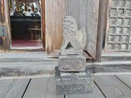 新十津川神社の狛犬