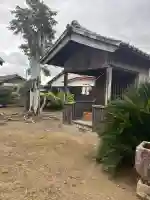 八坂神社(糸原)の{uncategorized: "未分類", other: "その他", undefined: "問題あり", building: "その他建物", grave: "お墓", sacred_gate: "鳥居", guardian: "狛犬", statue: "像", buddha: "仏像", history: "歴史", nature: "自然", garden: "庭園", animal: "動物", pagoda: "塔", temizu: "手水舎", mountain_gate: "山門・神門", sanctuary: "本殿・本堂", subordinate: "末社・摂社", art: "芸術", scenery: "景色", jizo: "地蔵", ema: "絵馬", goshuin: "御朱印", omikuji: "おみくじ", items: "授与品その他", amulet: "お守り", goshuincho: "御朱印帳", eats: "食事", festival: "お祭り", votive_dance: "神楽", shichigosan: "七五三参", wedding: "結婚式", experience: "体験その他", initially: "初詣", around: "周辺", anti_infection: "感染症対策"}