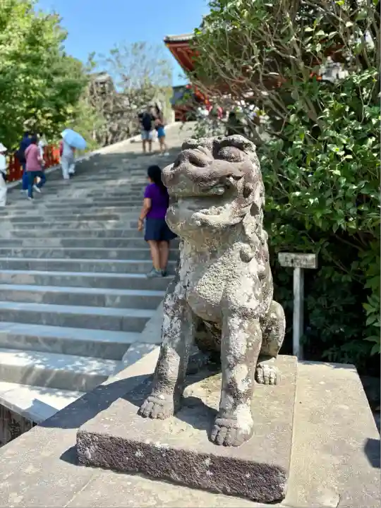 鶴岡八幡宮の狛犬