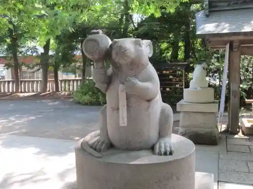 戸部杉山神社の狛犬