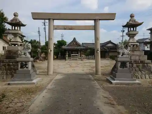 神明社（善進町）の鳥居