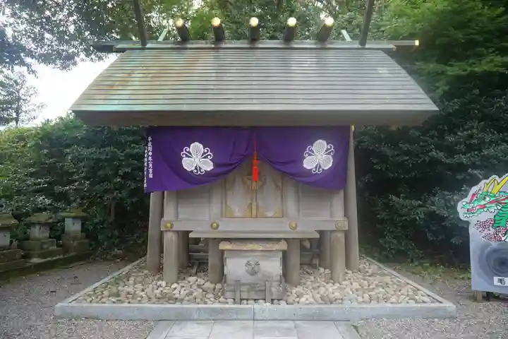 毛谷黒龍神社の末社・摂社