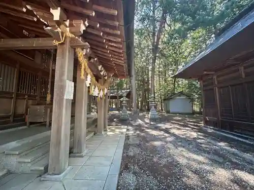 ニ柱神社(長野県)