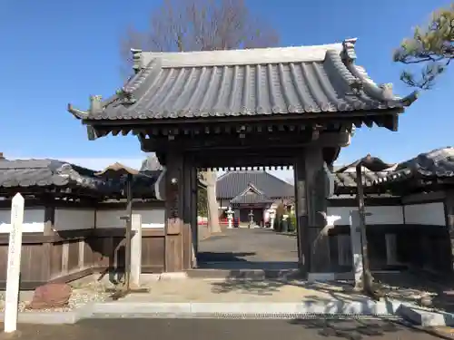 無量寺の山門