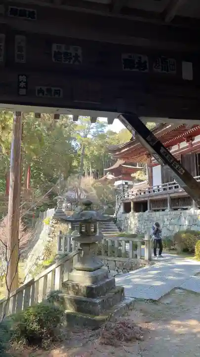 長命寺の{uncategorized: "未分類", other: "その他", undefined: "問題あり", building: "その他建物", grave: "お墓", sacred_gate: "鳥居", guardian: "狛犬", statue: "像", buddha: "仏像", history: "歴史", nature: "自然", garden: "庭園", animal: "動物", pagoda: "塔", temizu: "手水舎", mountain_gate: "山門・神門", sanctuary: "本殿・本堂", subordinate: "末社・摂社", art: "芸術", scenery: "景色", jizo: "地蔵", ema: "絵馬", goshuin: "御朱印", omikuji: "おみくじ", items: "授与品その他", amulet: "お守り", goshuincho: "御朱印帳", eats: "食事", festival: "お祭り", votive_dance: "神楽", shichigosan: "七五三参", wedding: "結婚式", experience: "体験その他", initially: "初詣", around: "周辺", anti_infection: "感染症対策"}