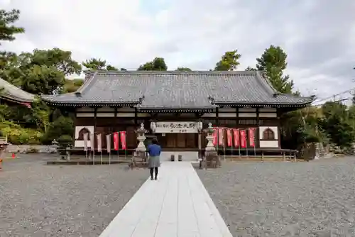 鴨江寺の本殿