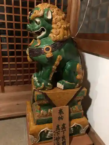 金毘羅宮慈眼寺の狛犬