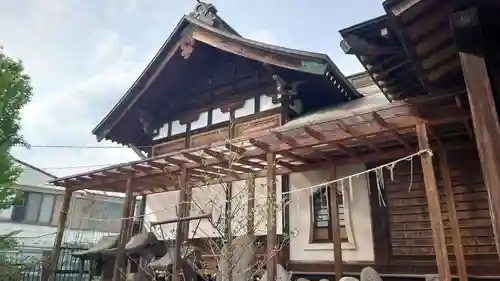 常祗稲荷神社の本殿・本堂