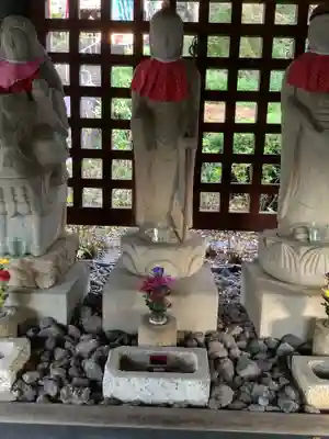 八事山 興正寺の地蔵