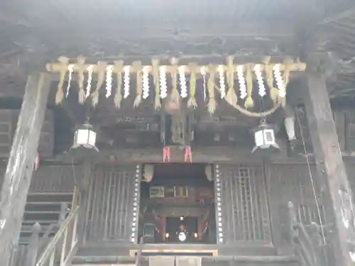 冨士御室浅間神社の本殿・本堂