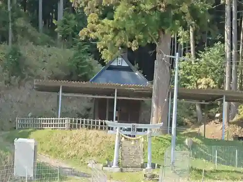 八幡社の本殿・本堂