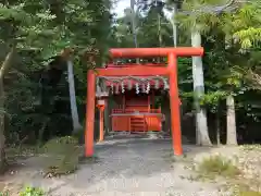 敢國神社の鳥居