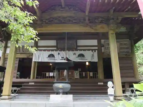 水潜寺の本殿