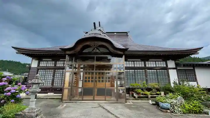 松林寺の本殿・本堂