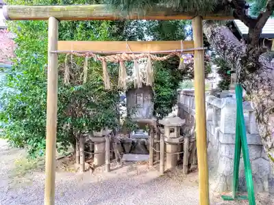 新林神明社の末社・摂社