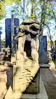 七百餘所神社 の狛犬