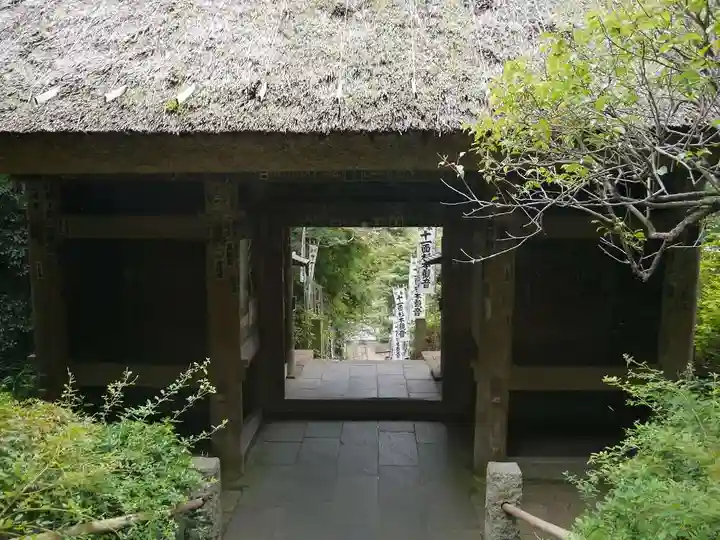杉本寺の山門・神門