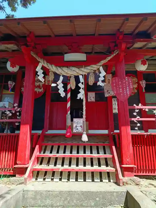 鹿角八坂神社の{uncategorized: "未分類", other: "その他", undefined: "問題あり", building: "その他建物", grave: "お墓", sacred_gate: "鳥居", guardian: "狛犬", statue: "像", buddha: "仏像", history: "歴史", nature: "自然", garden: "庭園", animal: "動物", pagoda: "塔", temizu: "手水舎", mountain_gate: "山門・神門", sanctuary: "本殿・本堂", subordinate: "末社・摂社", art: "芸術", scenery: "景色", jizo: "地蔵", ema: "絵馬", goshuin: "御朱印", omikuji: "おみくじ", items: "授与品その他", amulet: "お守り", goshuincho: "御朱印帳", eats: "食事", festival: "お祭り", votive_dance: "神楽", shichigosan: "七五三参", wedding: "結婚式", experience: "体験その他", initially: "初詣", around: "周辺", anti_infection: "感染症対策"}