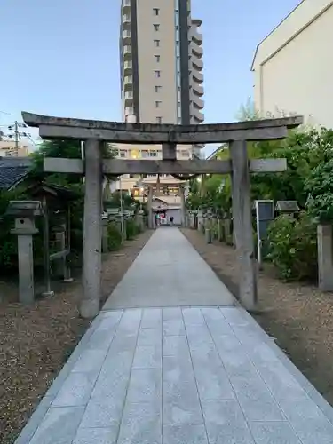 堤根神社の鳥居