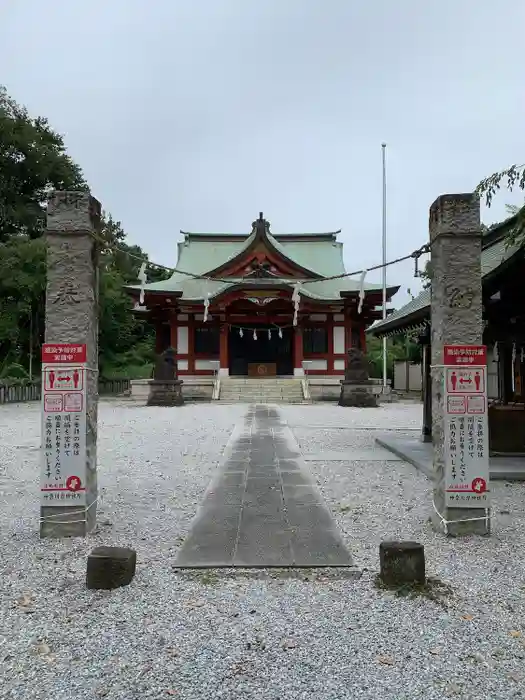 諏訪神社の本殿