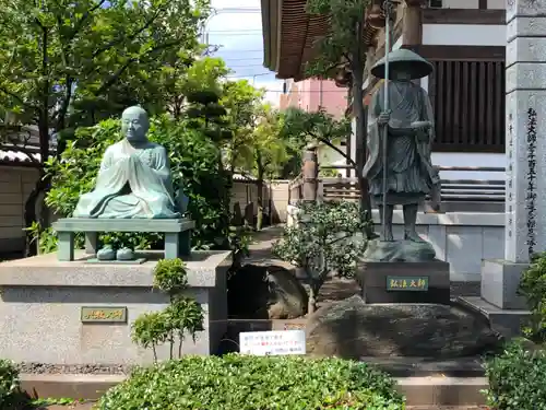 總持寺の像