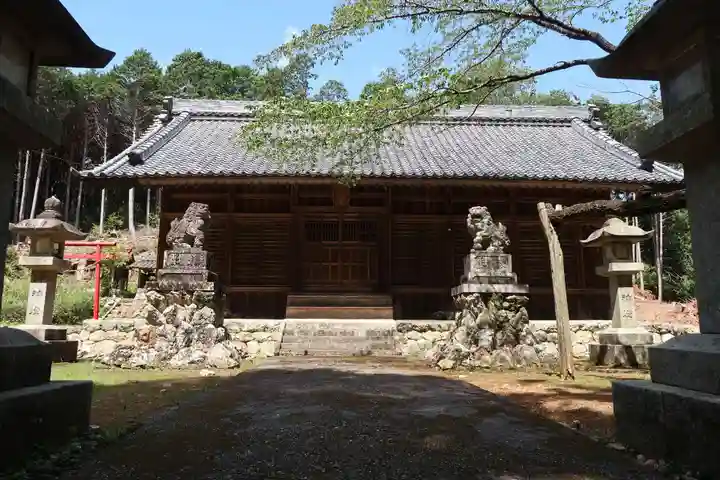 鹿嶋神社の本殿・本堂
