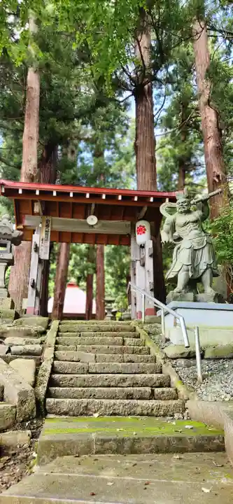風立寺の山門・神門