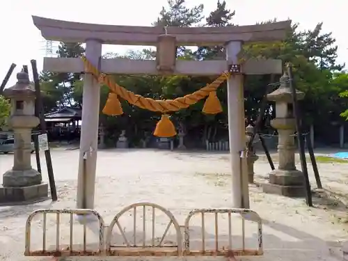 浅間社（鶴ヶ崎神社）の鳥居