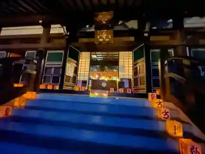 笠原寺の本殿・本堂