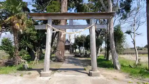 熊野神社の鳥居