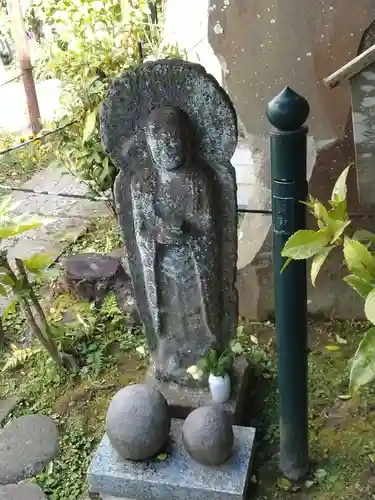 成就院の地蔵